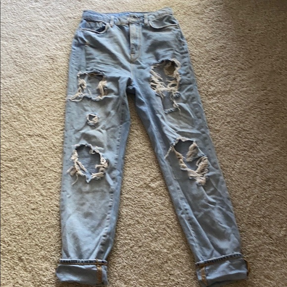BDG High-Waisted Mom Jean - Picture 3 of 6